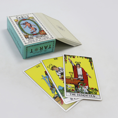 격자 상자에 가이드북과 맞춤형 오라클 타로 카드 CMYK 4 컬러 오프셋 인쇄